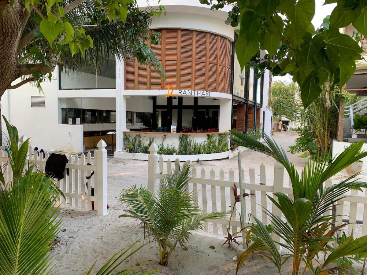Ranthari Hotel And Spa Ukulhas Maldives Екстериор снимка
